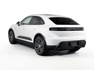 2025 Porsche Macan S - Photo 21