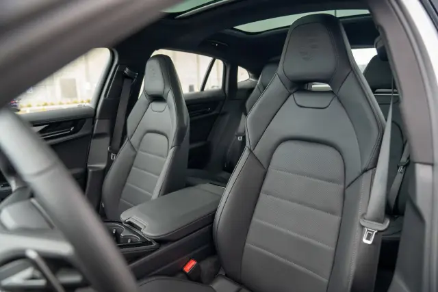 2026 Porsche Panamera Base - Photo 38
