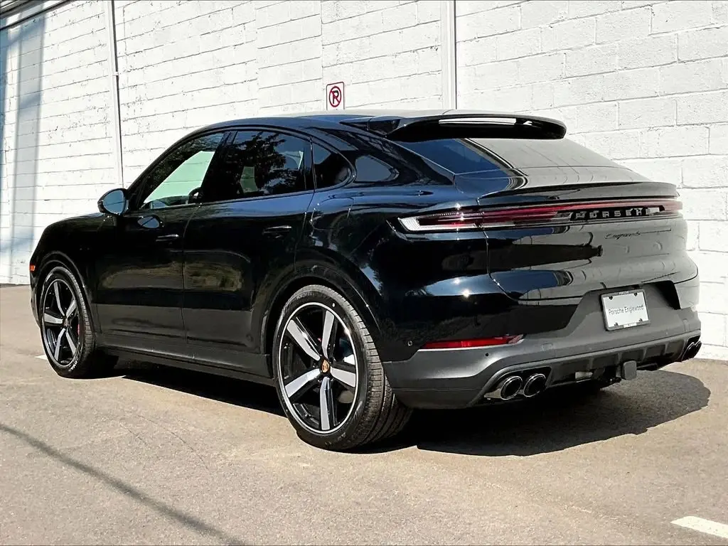 2026 Porsche Cayenne Coup S E-Hybrid - Photo 24