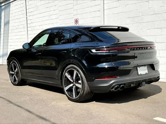 2026 Porsche Cayenne Coup S E-Hybrid - Photo 22