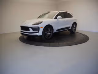 2026 Porsche Macan's photo