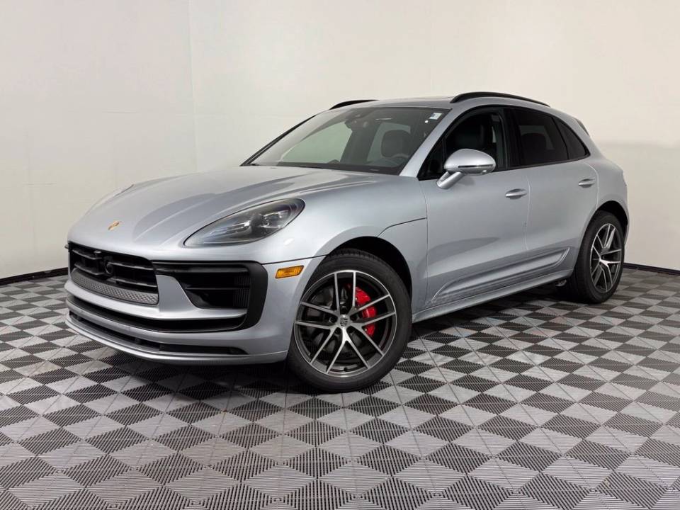 2026 Porsche Macan S
