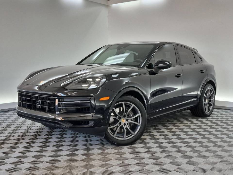 2024 Porsche Cayenne Coupe
