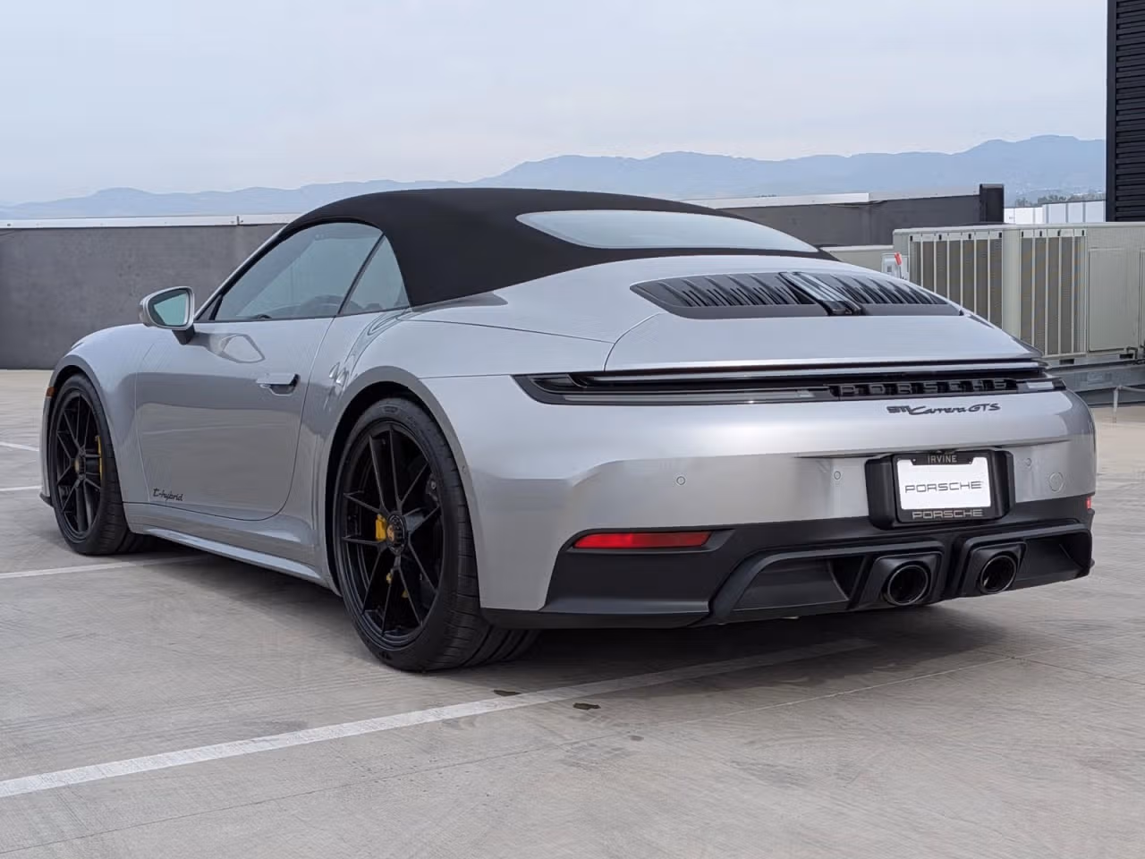 2026 Porsche 911 GTS - Photo 20
