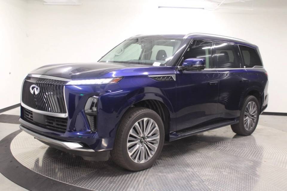 2025 INFINITI QX80