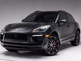 2026 Porsche Macan S's photo