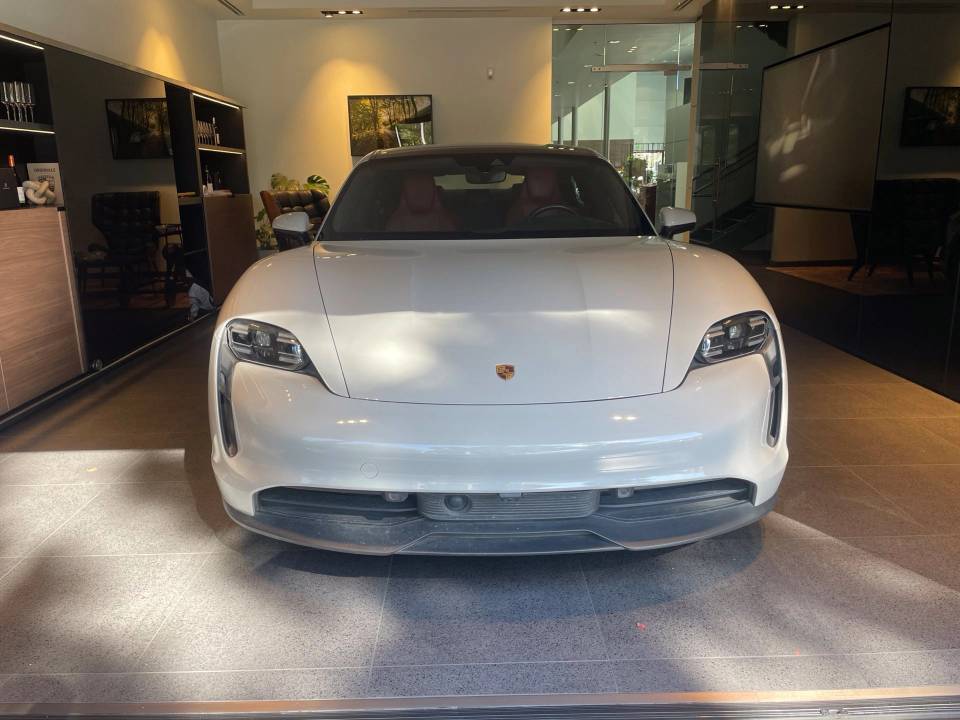 2023 Porsche Taycan Base
