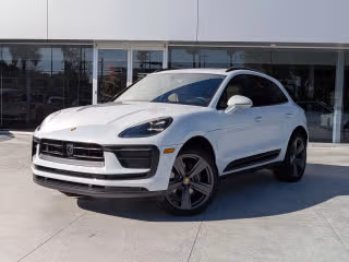 2026 Porsche Macan's photo