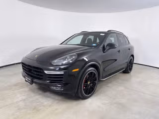 2015 Porsche Cayenne Turbo's photo