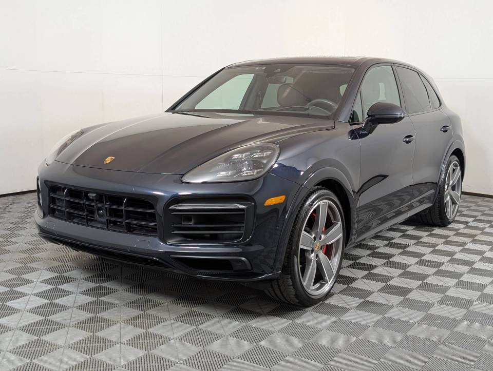 2022 Porsche Cayenne GTS