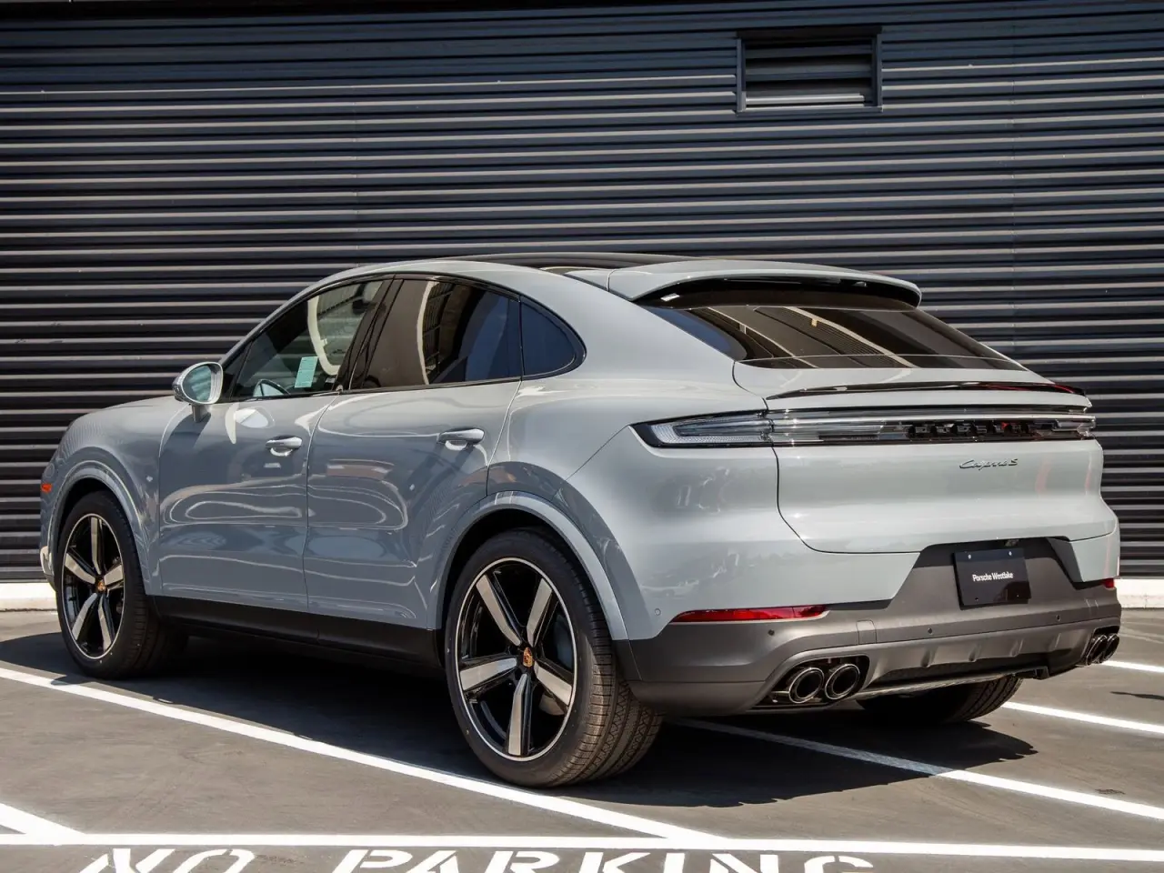 2026 Porsche Cayenne Coup S - Photo 24