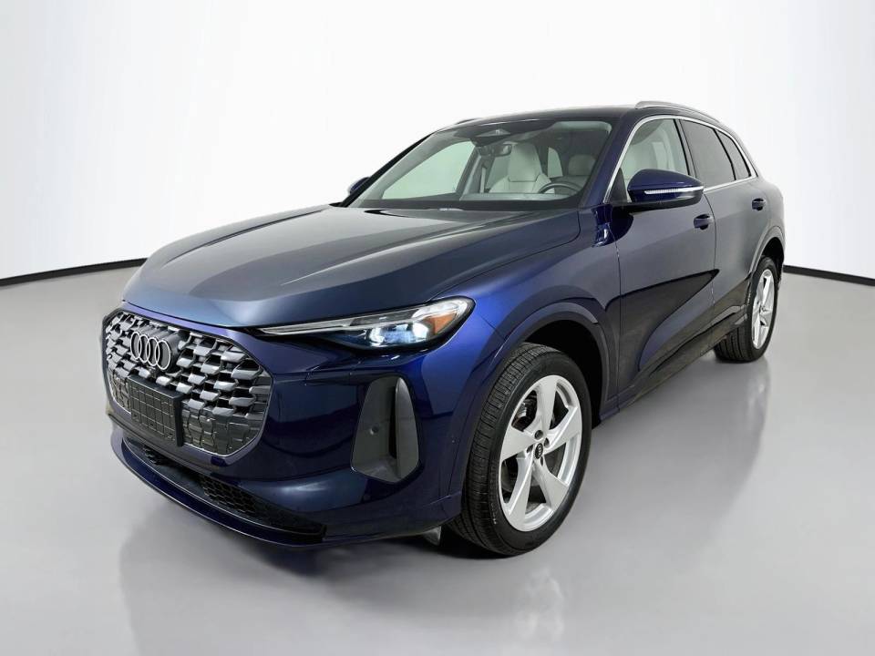 2025 Audi Q5 Premium Plus