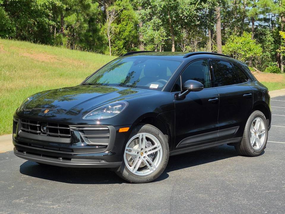 2026 Porsche Macan