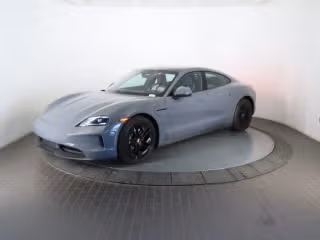 2025 Porsche Taycan -'s photo