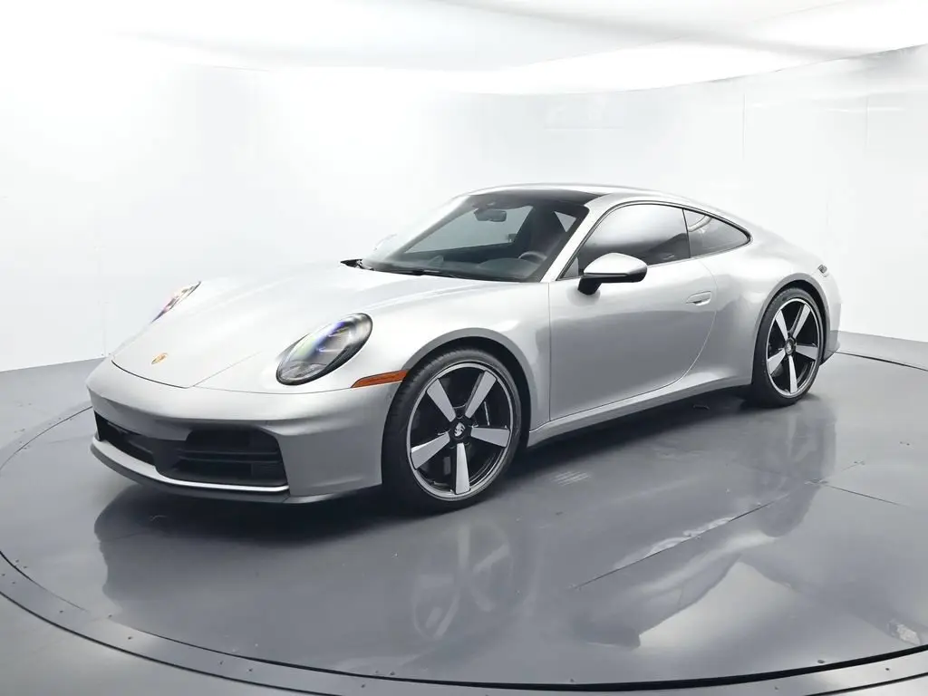 2025 Porsche 911 S - Photo 8