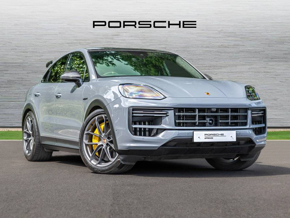 2025 PORSCHE CAYENNE