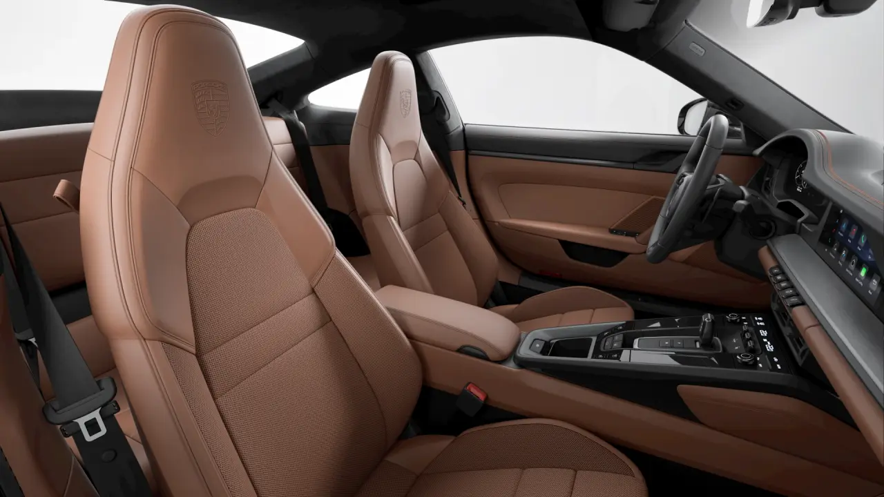 2026 Porsche 911 GTS - Photo 40