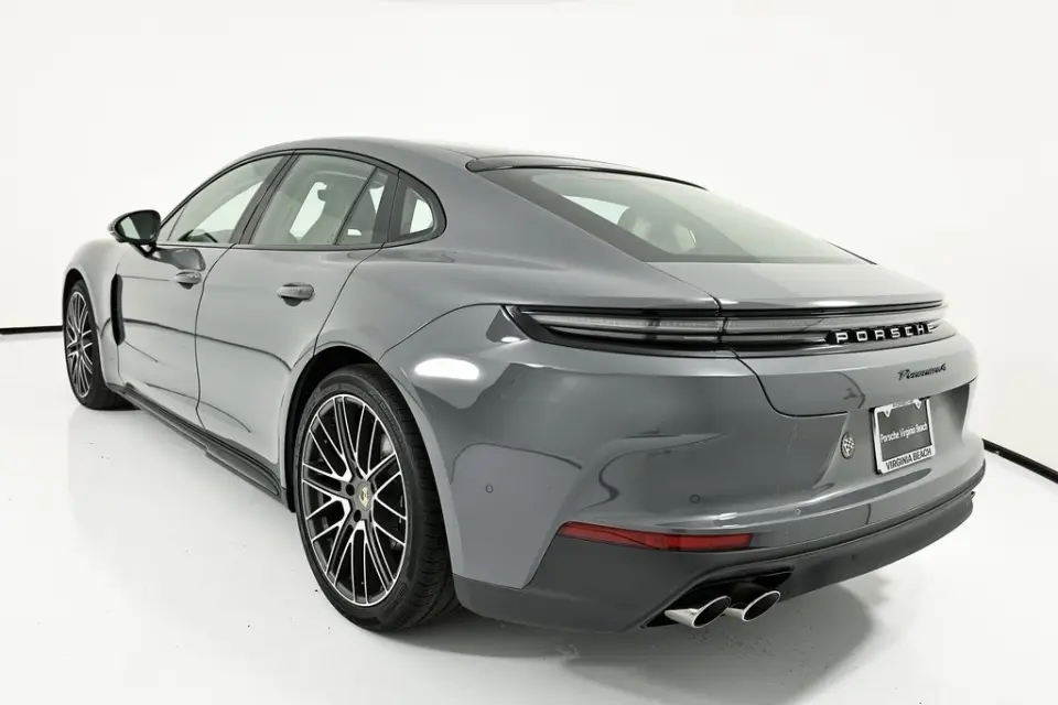 2026 Porsche Panamera Base - Photo 23