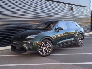 2025 Porsche Macan