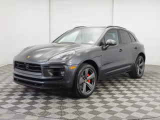 2025 Porsche Macan