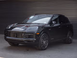 2025 Porsche Cayenne E-Hybrid's photo