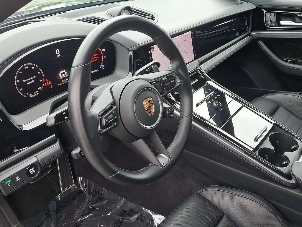 2024 Porsche Panamera Base - Photo 32