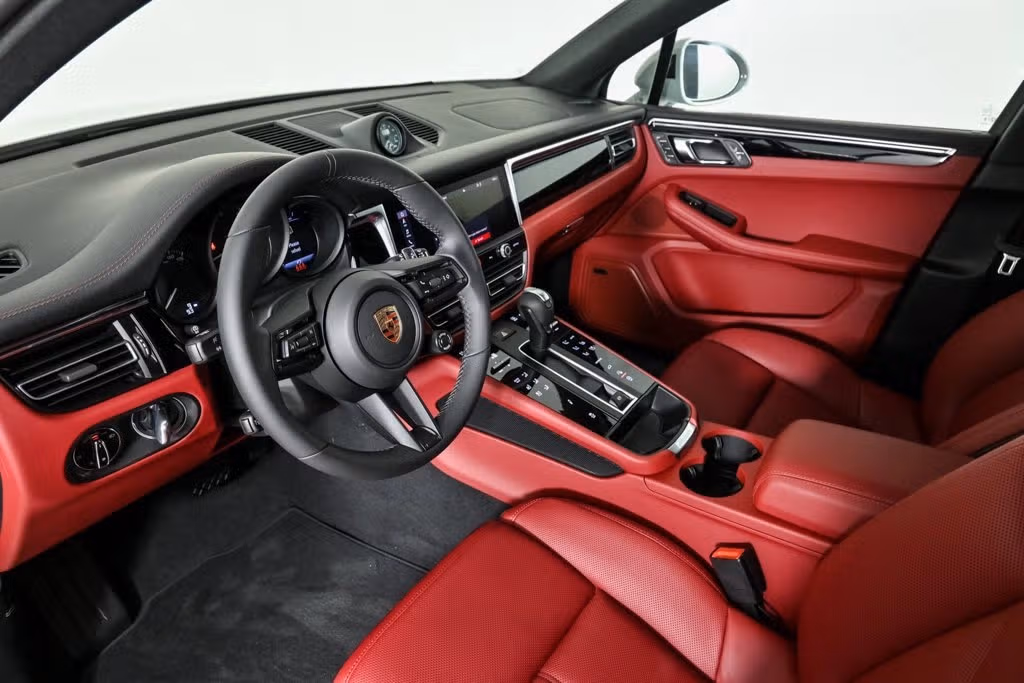 2026 Porsche Macan Base - Photo 28