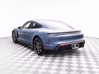 2026 Porsche Taycan Base - Photo 17