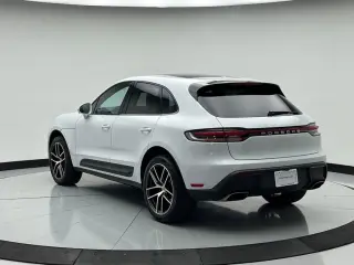 2025 Porsche Macan Base - Photo 21
