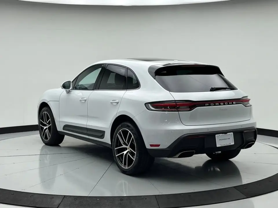 2025 Porsche Macan Base - Photo 23