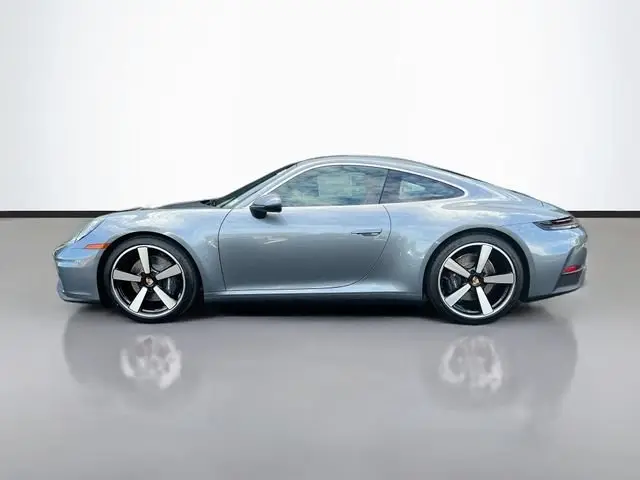 2026 Porsche 911 Carrera