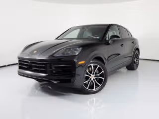 2025 Porsche Cayenne -'s photo