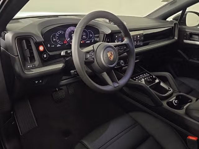 2025 Porsche Cayenne Coup E-Hybrid - Photo 26