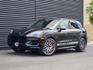 2026 Porsche Cayenne GTS's photo
