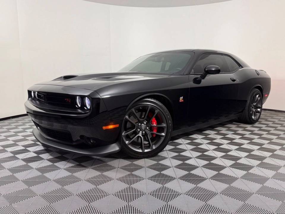 2022 Dodge Challenger