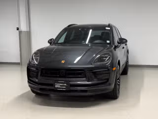 2023 Porsche Macan S's photo