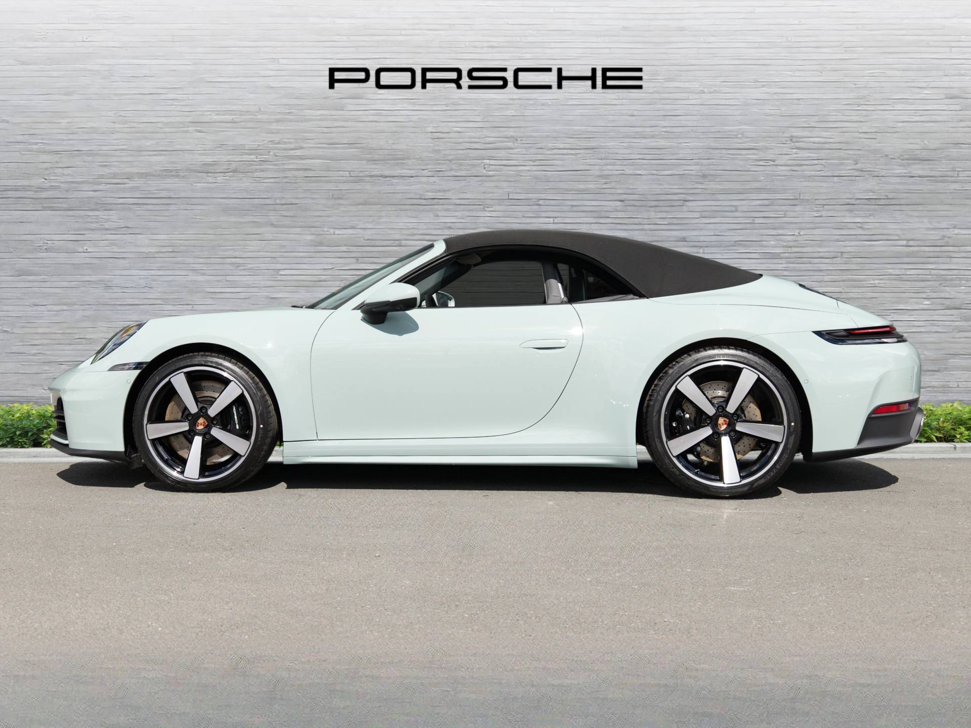 911 Carrera 4S Cabriolet, photo 40 of 40