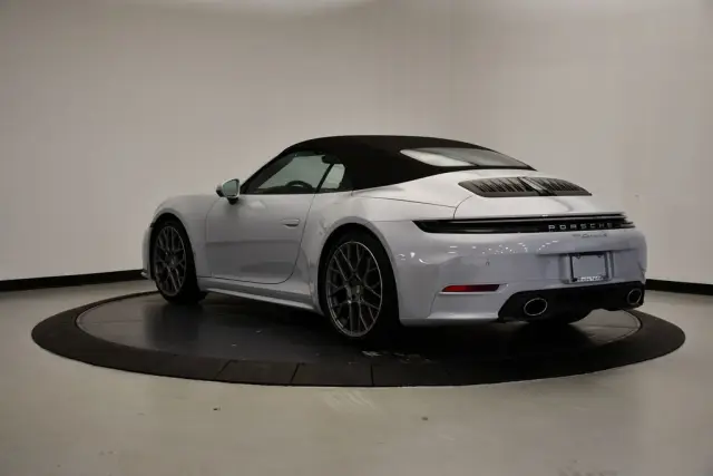 2026 Porsche 911 S - Photo 22