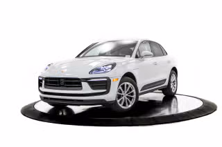 2023 Porsche Macan's photo