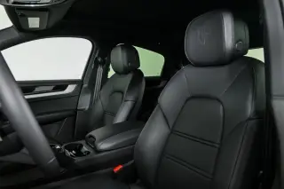 2025 Porsche Cayenne Coup Base - Photo 37