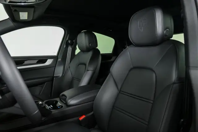 2025 Porsche Cayenne Coup Base - Photo 38