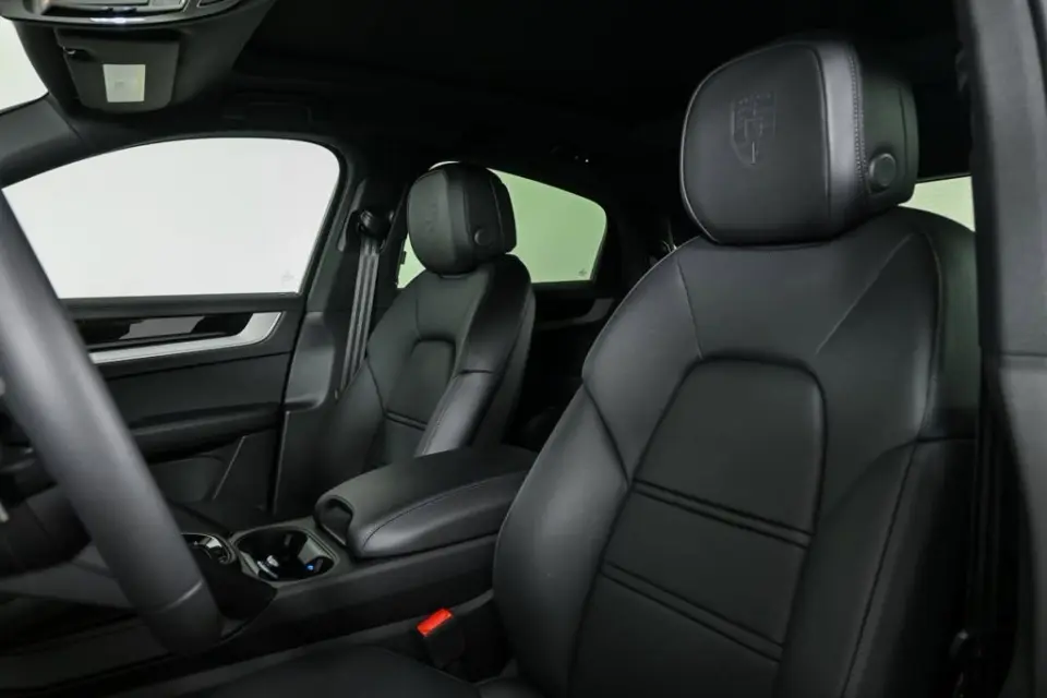 2025 Porsche Cayenne Coup Base - Photo 39
