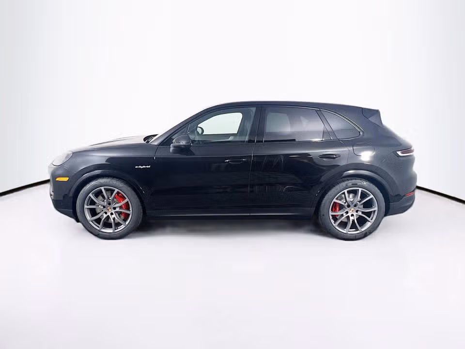 2026 Porsche Cayenne S E-Hybrid - Photo 11
