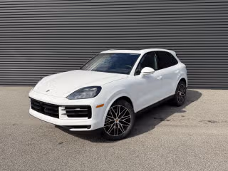 2026 Porsche Cayenne -'s photo