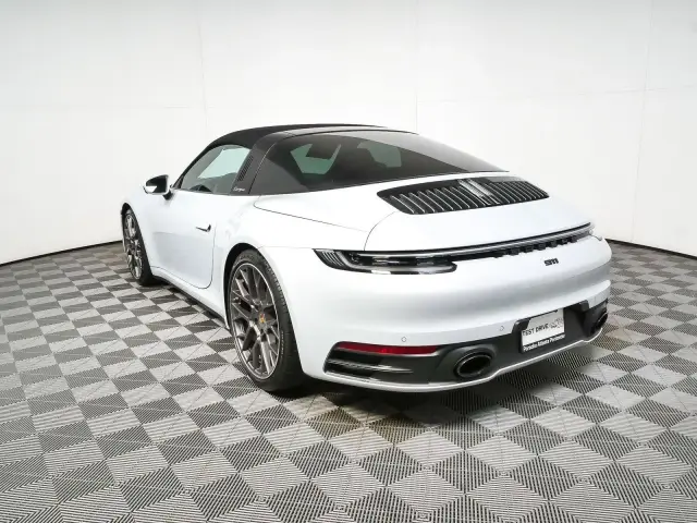 2024 Porsche 911 S - Photo 22