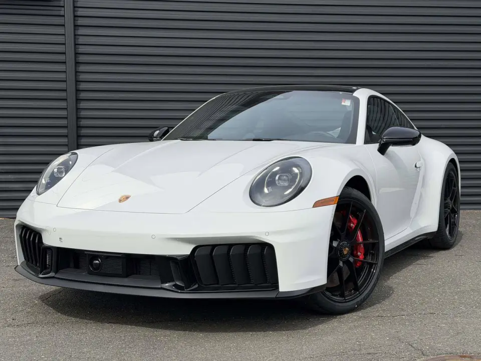 2026 Porsche 911 GTS - Photo 7