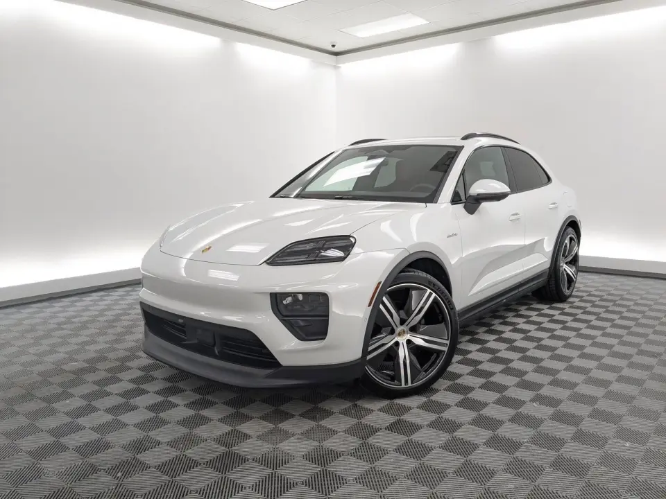 2025 Porsche Macan Base - Photo 7