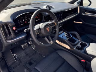 2026 Porsche Cayenne Coup GTS - Photo 25