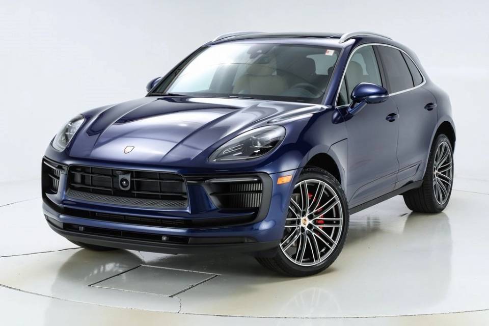 2026 Porsche Macan