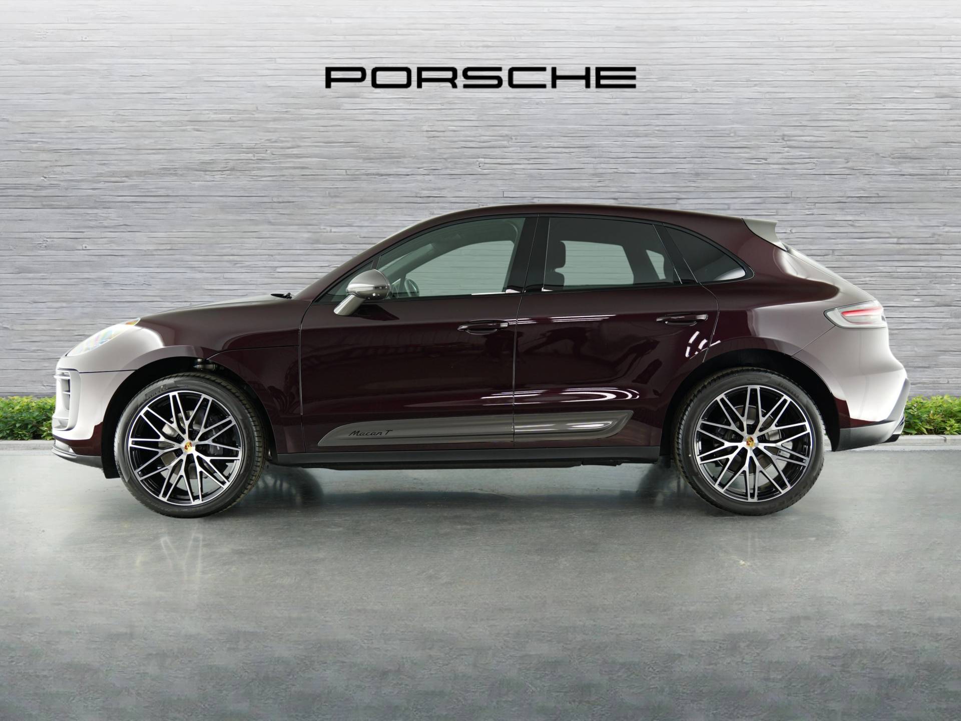 Macan T, photo 2 of 35